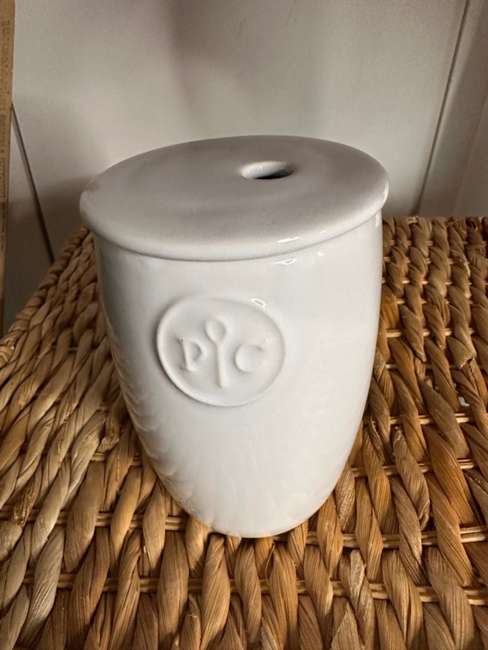 The Pampered Chef White Ceramic Egg Cooker - Picture 7 of 9
